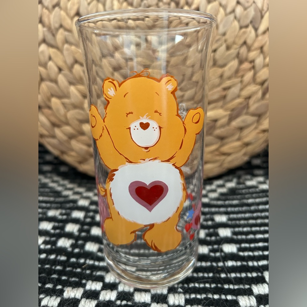 1983 Care Bear Tenderheart Bear Limited Edition Pizza Hut Collectors Glass